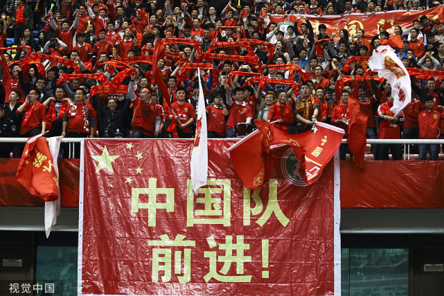 龙无首, 有不少球迷