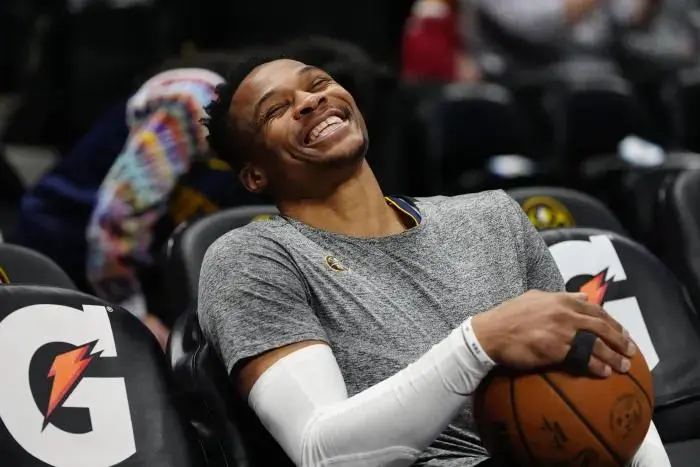 现在的迈阿, 而散, img