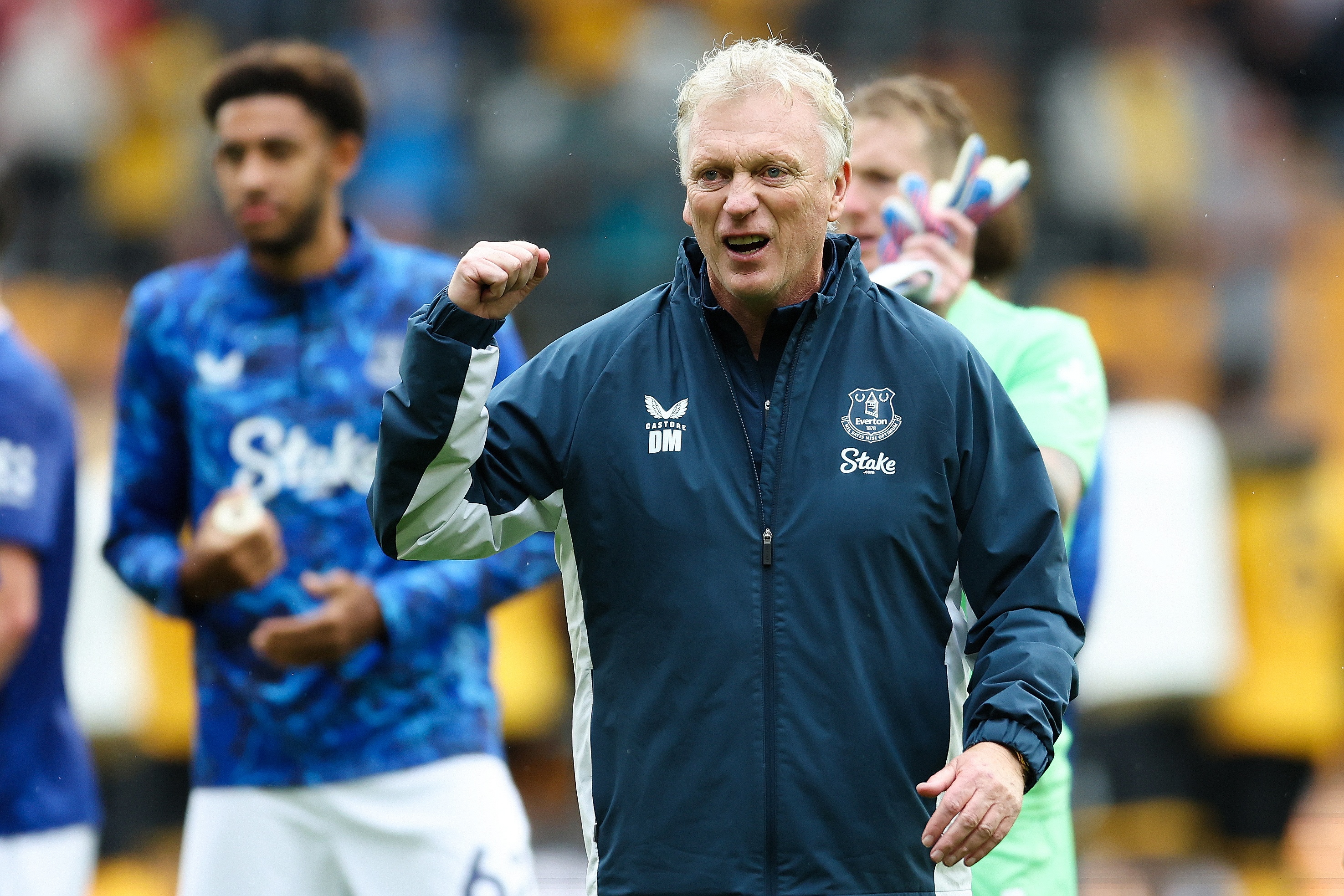 伍中, 力阵容 伍中, 力阵容